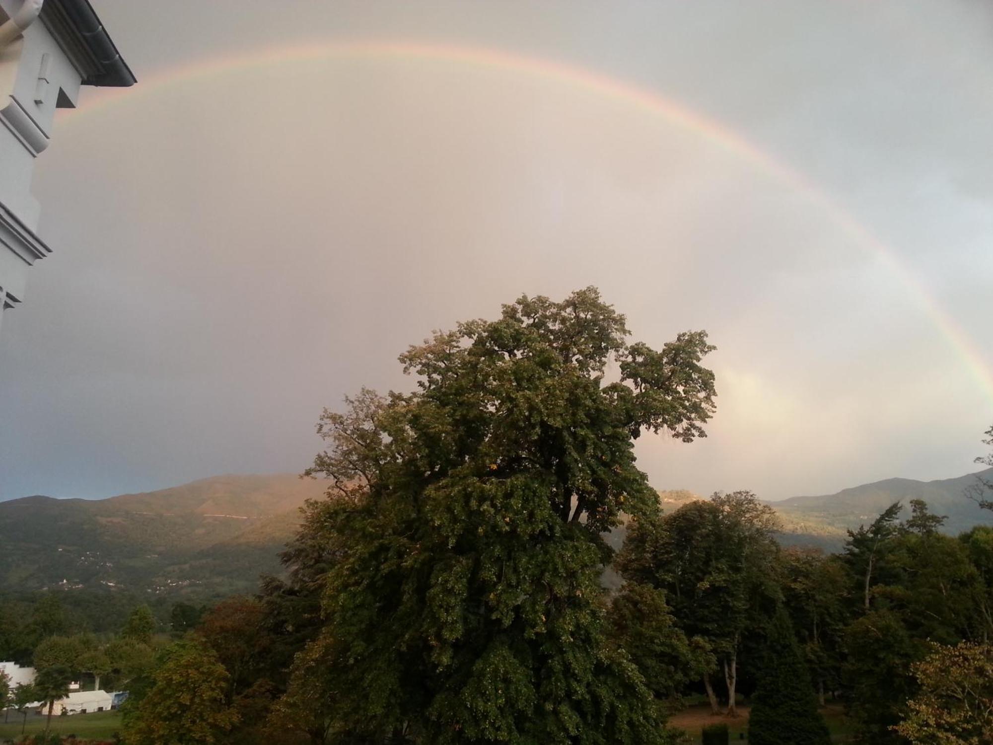 Le Balcon Du Parc, Entre Lourdes Et Gavarnie Argelès-Gazost Exterior foto